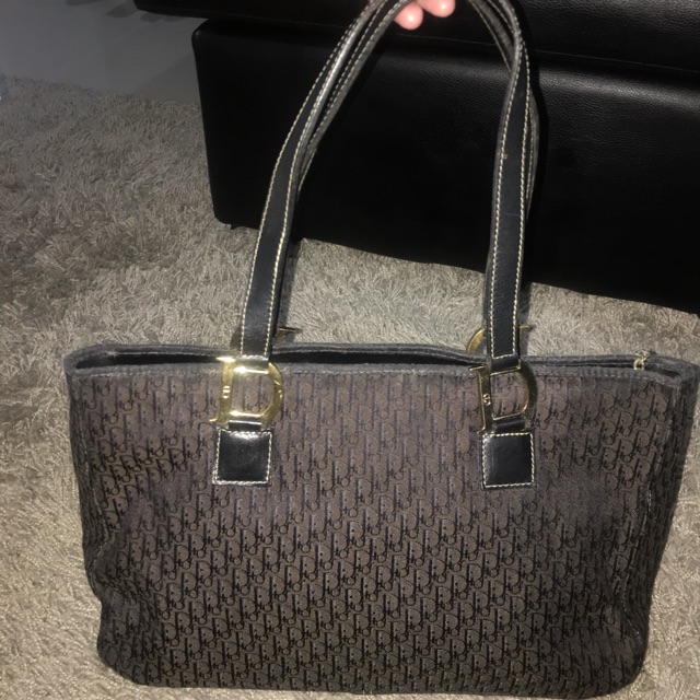 Used Dior shopping bag style