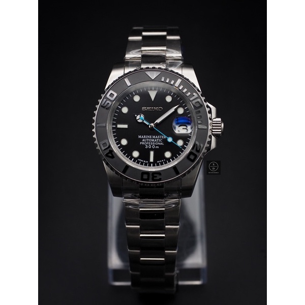 Seiko Mod Black Yacht Master with Blue Hand (Yacht Edtion)