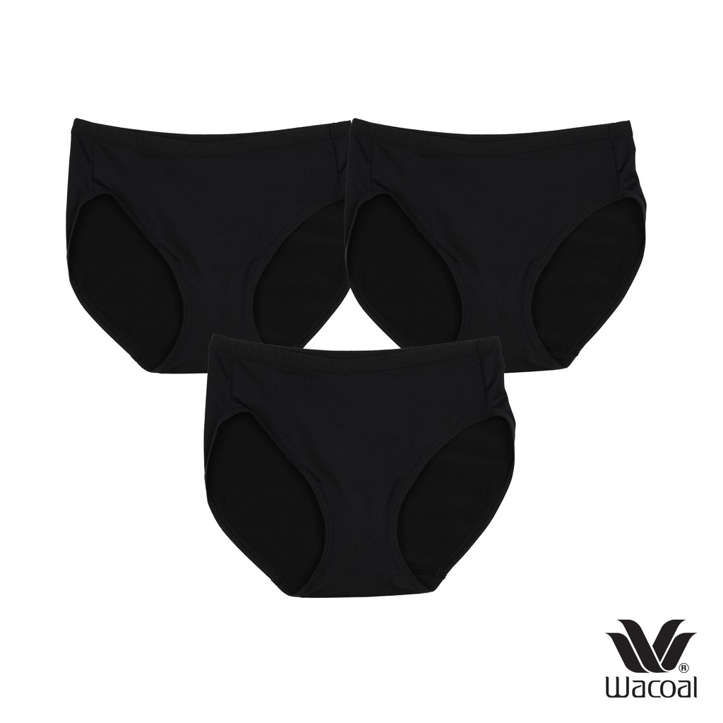Wacoal Panty กางเกงในรูปแบบ Bikini เซ็ท 3 ชิ้น รุ่น WU1M01 สีดำ (BL)