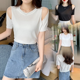 39053#*พร้อมส่ง*ใหม่ เสื้อครอปคอกลม ไหล่  เสื้อยืดแขนสั้นเปิดไหล่ ใส่สวยเซ็กซี่  ใส่สบาย