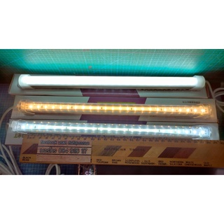 หลอดไฟ LED USB แบบรางยาว มีสวิทส์ปิดเปิด ด้านหลังมีแม่เหล็ก ราคาต่อ1ชิน