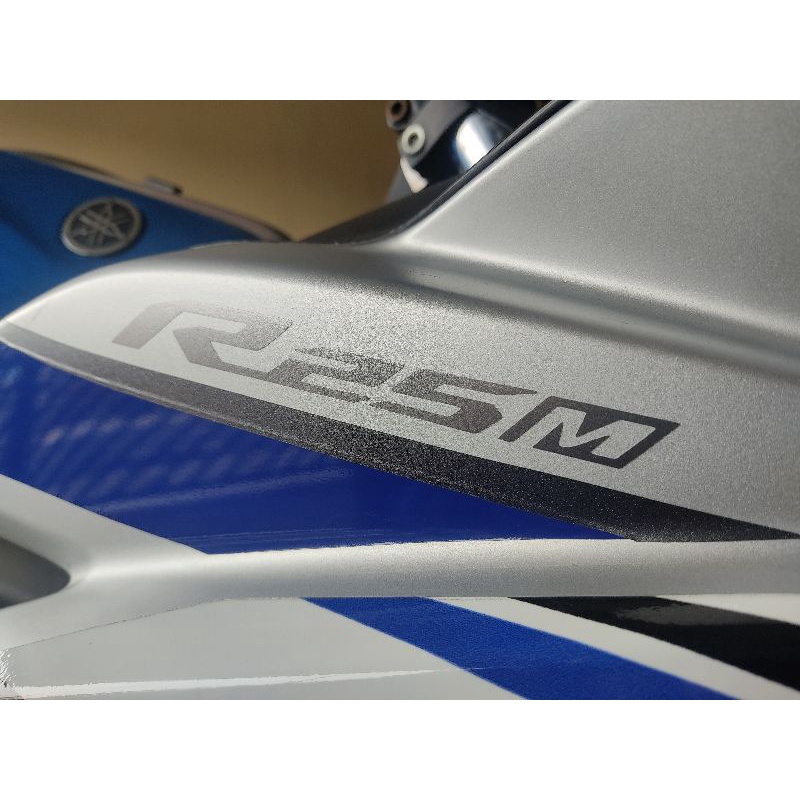 สติ๊กเกอร์ r25 logo r25m สติ๊กเกอร์โลโก้yamaha 1 ชุด