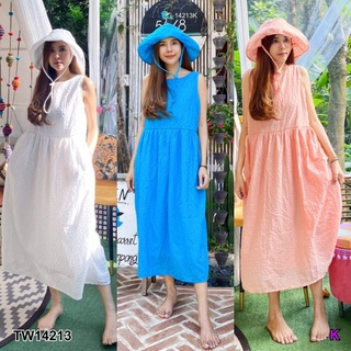 Maxi Dress เดรสยาว เดรสลูกไม้ คอกลม แขนกุด มีกระเป๋าข้างสองข้าง มาพร้อมหมวกเข้าเซตกันคือน่ารักสุดๆ