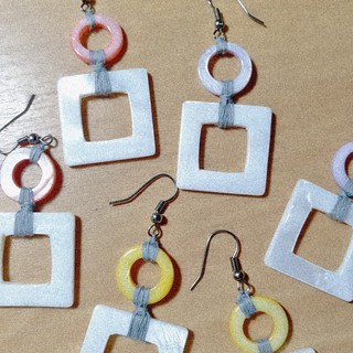 Handmade Earrings ต่างหูแฮนด์เมด งานเซรามิกแรนดอมคัต