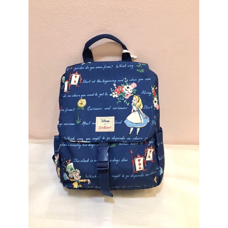 กระเป๋าเป้ Cath Kidston รุ่น Disney Buckle Backpack ของแท้ ของใหม่ ลาย Alice in Wonderland
