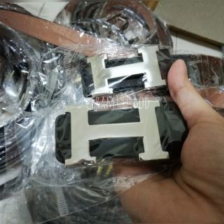 พร้อมส่ง เข็มขัดแฟชั่น รูปตัวอักษร
