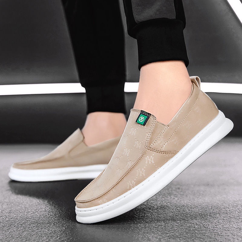 slip on รองเท้าผ้าใบลายกราฟฟิตีแบบลำลองส้นแบนสไตล์เกาหลี - รูปที่ 3