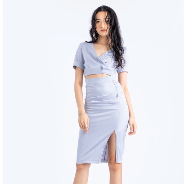 Looksi tie-waisted crop and skirt set