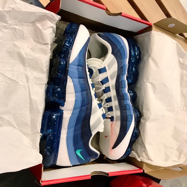 Nike Vapormax95 (ส่งฟรีKeery)