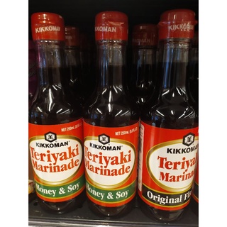 Kikkoman Teriyaki Marinade Original Flavor Sauce คิกโคแมน เทอริยากิมาริเนดซอส250 ml.×1ขวด