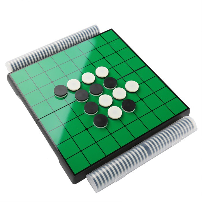 ชุดเกม Othello พร้อมกระดานพับแม่เหล็ก 10 X 10 นิ้ว