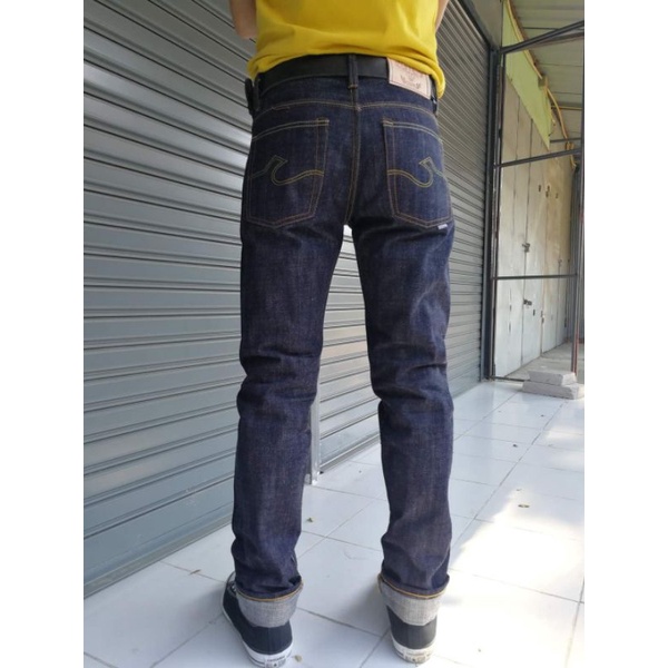 gupe jeansผ้า  20oz. ริมแดงน้ำตาล ทรงกระบอกเล็ก และ กระบอกตรง  งานลิขสิทธิ์แท้