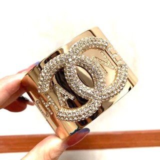 กำไลข้อมือ chanel cuff ตัวกำไลอะไหล่ทอง ทำจาก stainless steel เกรด1:1