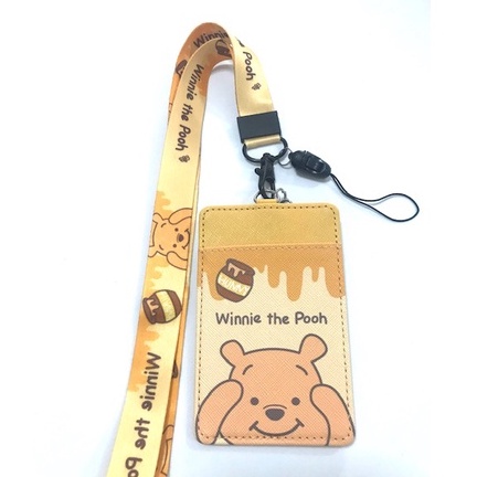 POOH BIG1 สายคล้องคอ สายคล้องบัตร ที่ใส่บัตร  พร้อมสายคล้องคอ ลาย POOH งานดี สวยงาม สำหรับ บัตร 6x8 