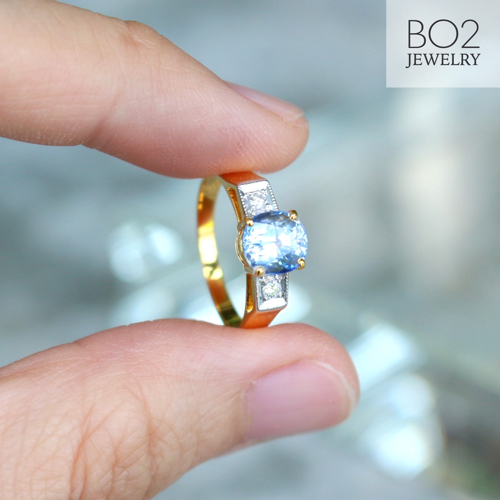 แหวนทองแท้ หลุดจำนำ size 53 แหวนแซฟไฟร์ สีฟ้าน้ำทะเล ประดับเพชรแท้เกสร ทองแท้ 18k