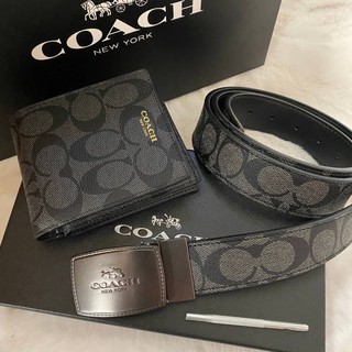 !!COACH Short Wallet with Belt Set Signature  เซทสุดคุ้มค่ะได้ทั้งเข็มขัดและกระเป๋าสตางค์แบบพับ 2 ตอน