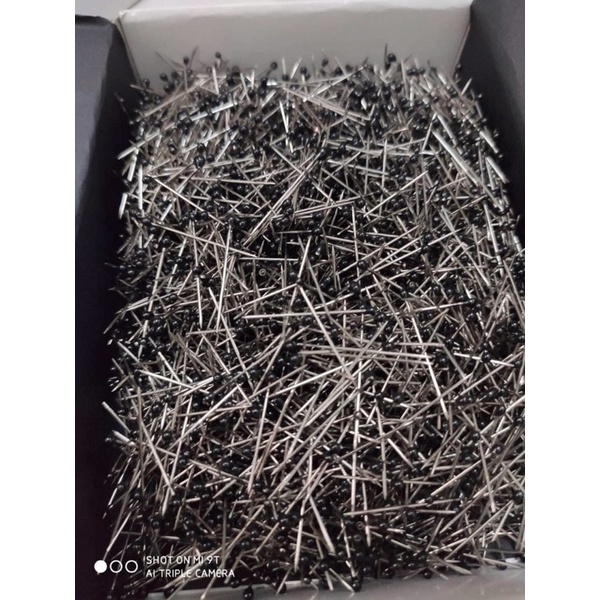 เข็มหมุดจิ๋วกล่องใหญ่มีประมาณ5,000ชิ้นยาวเข็ม2.5ซม.