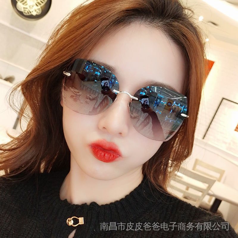 Slimmer Look Frame Anti Ultraviolet Sunglasses 2021 No Female New Style Ins Big Face Round 7387