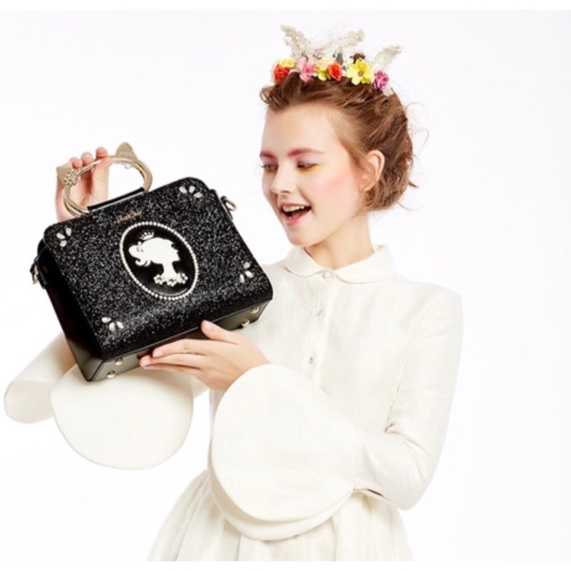 Juststar กระเป๋าน่ารักแบรนด์แท้ 100 % (ลายเจ้าหญิง)