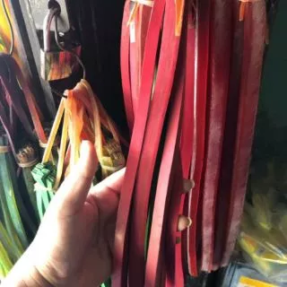 ยางหนังสติกพร้อมยาวรองลูกกระสูน(จากพม่า)
