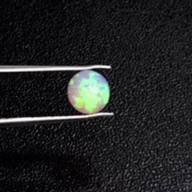 โอปอลสีชมพูสังเคราะห์ทรงกลม 5 มม 5mm round shape synthetic pink opal
