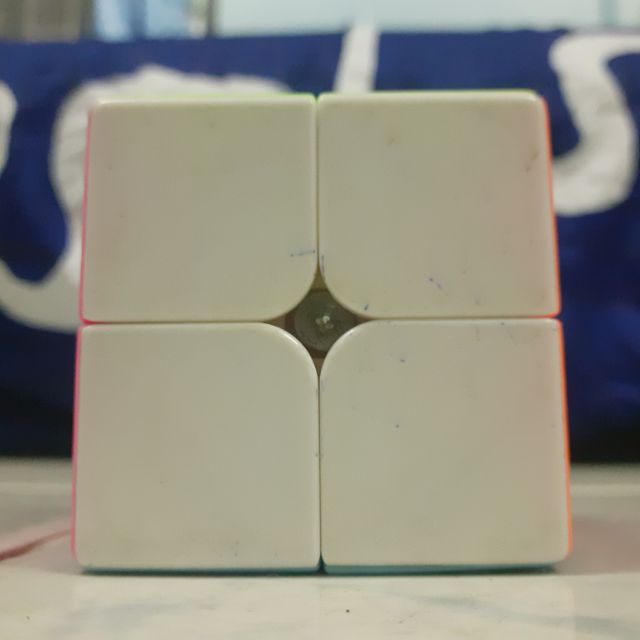 Rubix 2×2 มือสอง....
