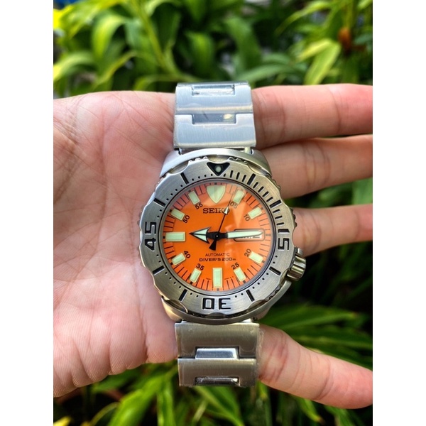 Seiko Monster Orange Gen 1 หลังยิงทราย