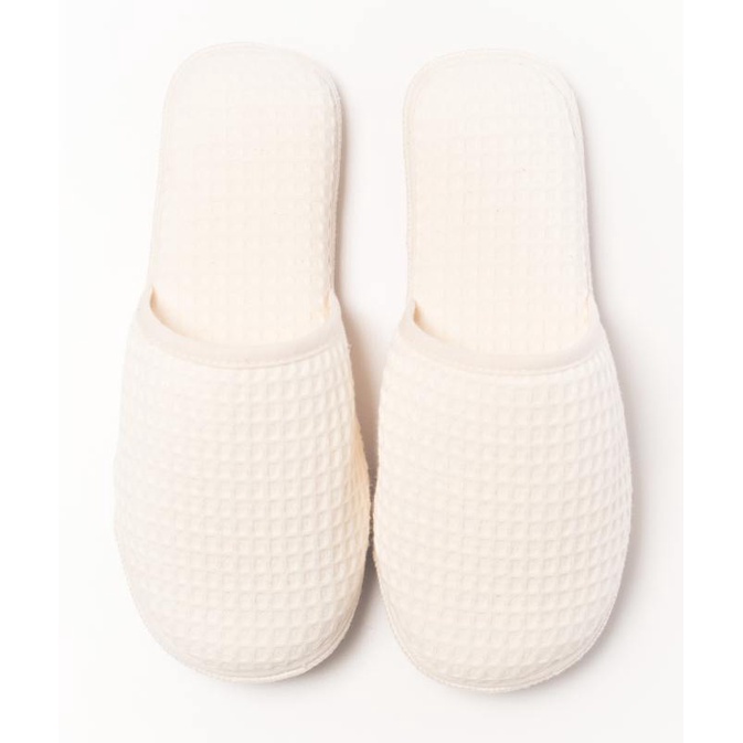 กรีน ค๊อตตอน รองเท้าใส่ในบ้าน ผ้ารังผึ้ง สีครีม หัวปิด Green Cotton Home Slippers – Closed Toe 7002