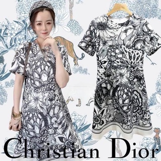 ชุดเดรส Christian Dior MID-LENGTH DRESS