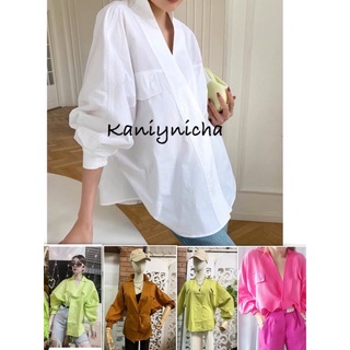 พร้อมส่งเบสิคเชิ้ตคอวี สีขาว ลุคสวยเรียบหรูแบบมินิมอล