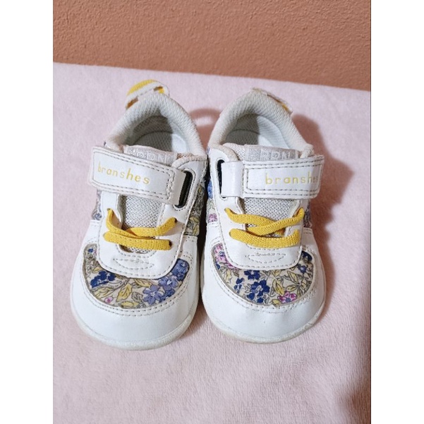 รองเท้าเด็ก แบรนด์IFME มือสอง