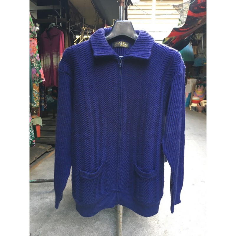 เสื้อหนาวผู้ใหญ่ ยี่ห้อ KOSE ของแท้ คอปก ซิป สีพื้น ในตำนาน เนื้อดีมาก# เสื้อหนาวคุณพ่อ #เสื้อหนาวคุณแม่