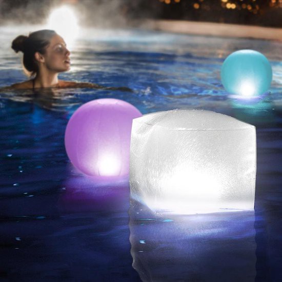 sale INTEX ไฟสระ ไฟลอยน้ำ ไฟสระว่ายน้ำทรงลูกบาศก์ Floating LED Cube LED pool light รุ่น 28694