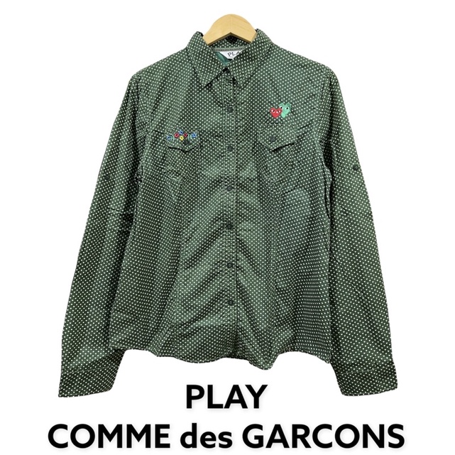 PLAY COMME des GARCONS 💚❤️ สีเขียวลายหัวใจ ทรงเข้ารูปทรง ผ้ายังใหม่กริบ สวยมาก งานปักหัวใจ และกระเป๋า