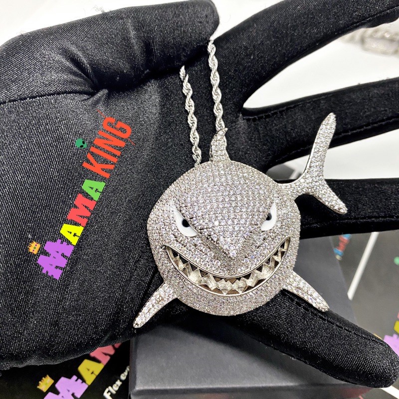 CZ SHARK SHAPE MENS PEN 6ix9ine โดย MAMA KING