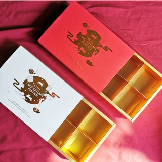 กล่องขนม 6 ช่อง ขนมไหว้พระจันทร์  กล่องใส่ขนมเปี๊ยะ ขนาด 80 กรัม (098)