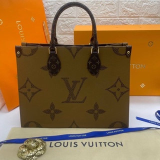 Louis Vuitton on the go Pm/Mm