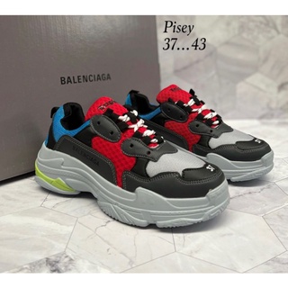 รองเท้าผ้าใบ พร้อมส่ง  ทักได้เลยจ้า