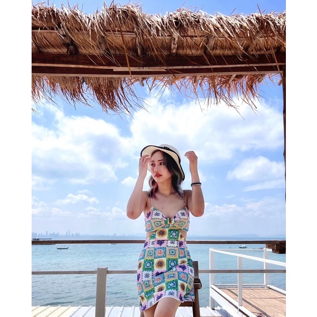 เดรสสายฝอ Pomelo collection spring summer 2021 **มือสอง **