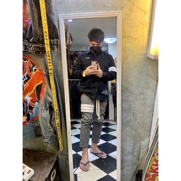 แฟชั่น เสื้อเชิ้ต มีสามสี สามแถบหนัง สกรีนอก World Street ( มีรูปรีวิวตอนใส่ )