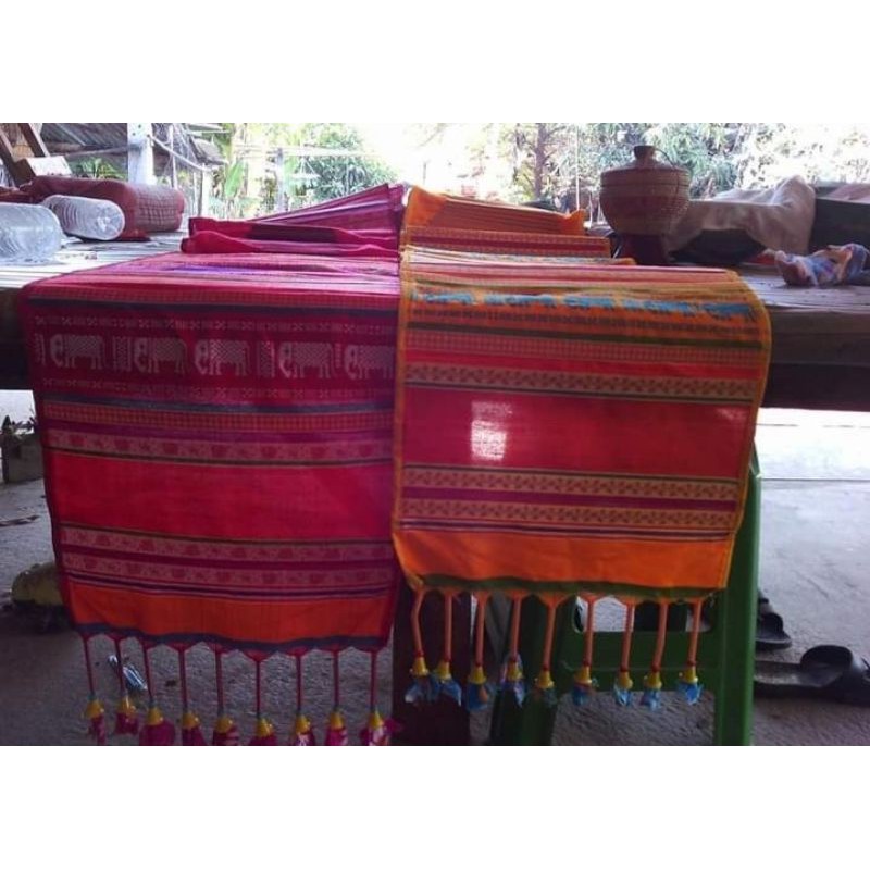 ผ้าผะเหวดทอมือลายช้าง ประดับบ้าน