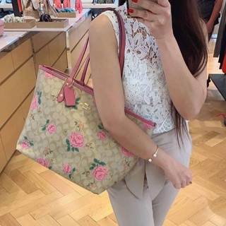 🎀 (สด-ผ่อน) กระเป๋า Tote กลับด้าน สีเบจลายดอก COACH 2990 REVERSIBLE CITY TOTE IN SIGNATURE CANVAS WITH PRAIRIE ROSE