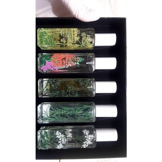 set jomalone limited edition Plum Blossom Limited Edition สีม่วงอมชมพูแดงก่าของดอกพลัมที่เบ่งบานบนยอดไม้ บอกเล่าเรื่องรา