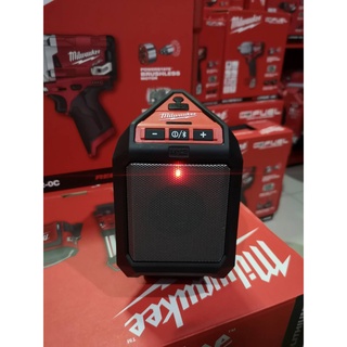 Milwaukee M12 JSSP-0 Jobsite Bluetooth ลำโพงบลูทูธ มีช่องต่อ Aux in + มีช่อง USB (เครื่องเปล่า)​