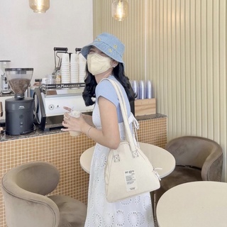 Onnie BAG - กระเป๋าผ้าแคนวาส ทรงโท้ท พรีเมี่ยม สไตล์มินิมอล