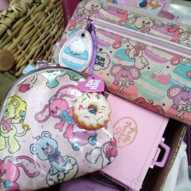 กระเป๋าป๊อกแป๊กยัมยัมส์ Yumyums พวงกุญแจโดนัทแถมกระเป๋าเงินใบยาว