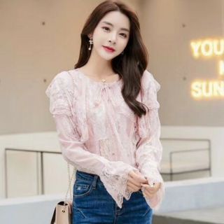 เสื้อลูกไม้ แถมซับใน
