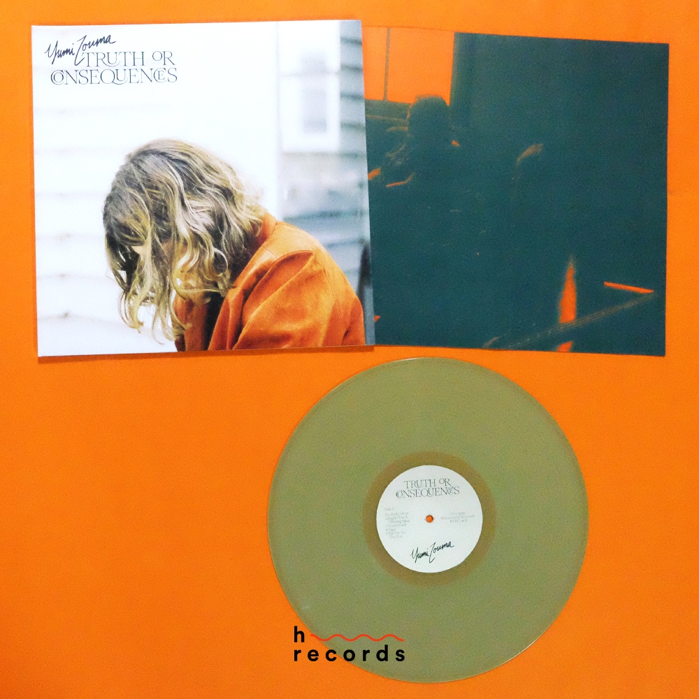 (ส่งฟรี) แผ่นเสียง Yumi Zouma - Truth Or Consequences (Coke Bottle Green Vinyl)
