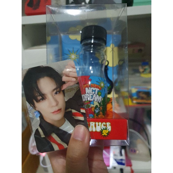 {พร้อมส่ง} goods hot sauce - Hot sauce keyring jeno (เจโน่)