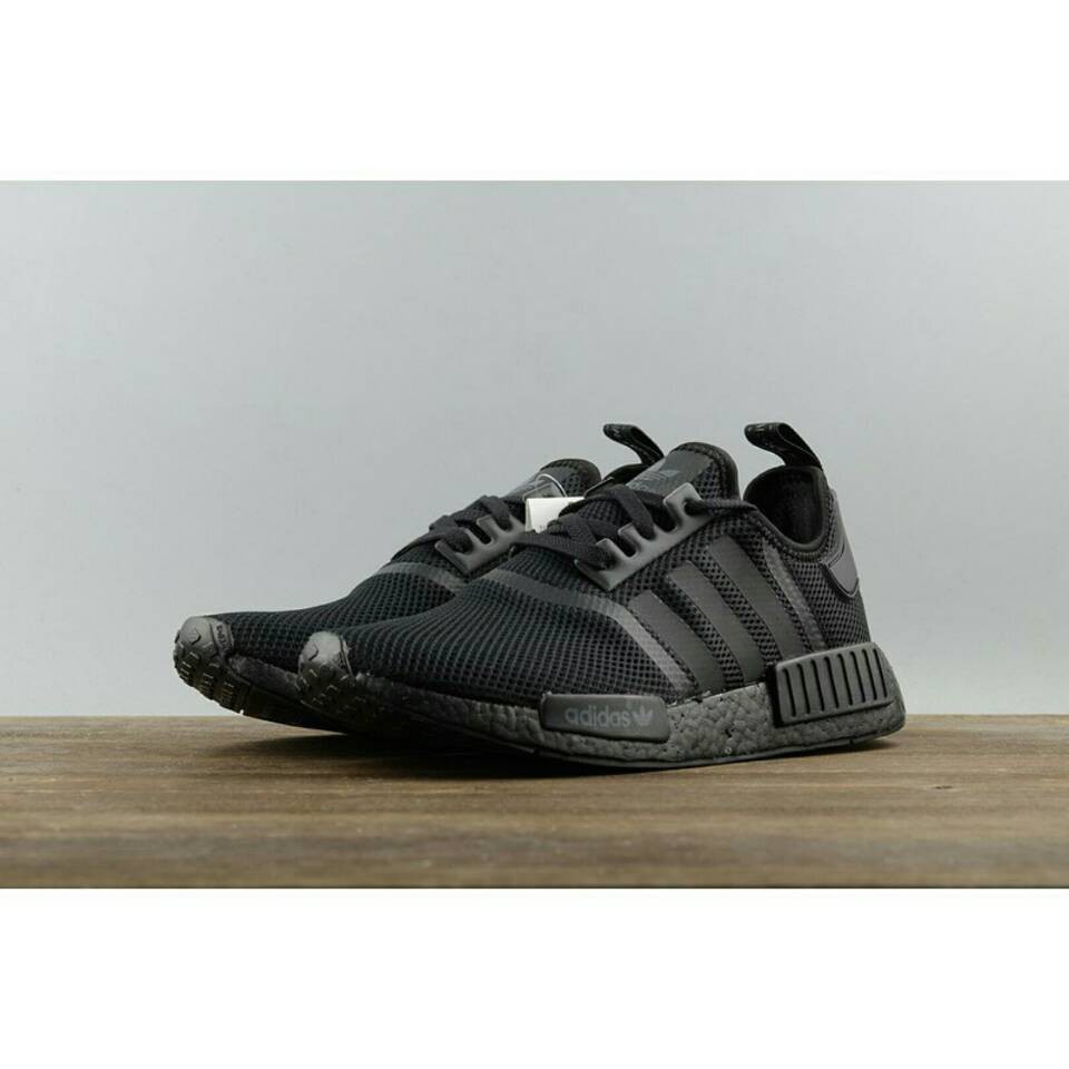 adidas nmd r1 full black